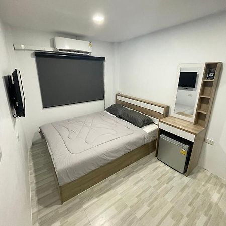 Garden Beach Sea View Patong Exterior foto